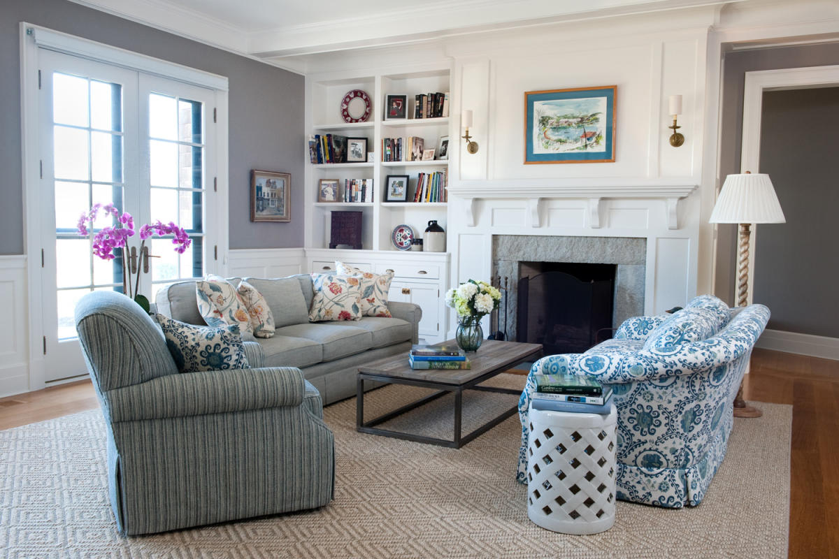 new england living room furniture